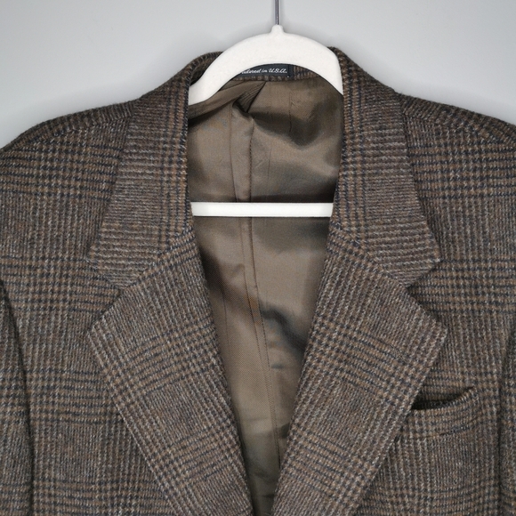 Vintage Today's Man Brown Plaid Camel Hair Two Button Blazer - Picture 11 of 12